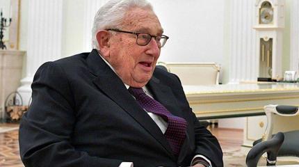 Киссиннджер и "независимый путь" Украины Киссиннджер и "независимый путь" Украины