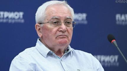 Политолог Светов: США хотят поставить Сербию на «антироссийские рельсы» Политолог Светов: США хотят поставить Сербию на «антироссийские рельсы»