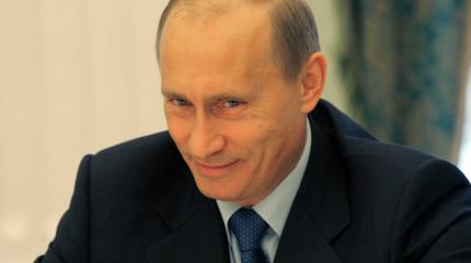 Опять коварный Путин: кто и зачем использует Россию для травли Трампа Опять коварный Путин: кто и зачем использует Россию для травли Трампа