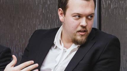 Карягин: Несистемная оппозиция демонстрирует кризис идей Карягин: Несистемная оппозиция демонстрирует кризис идей