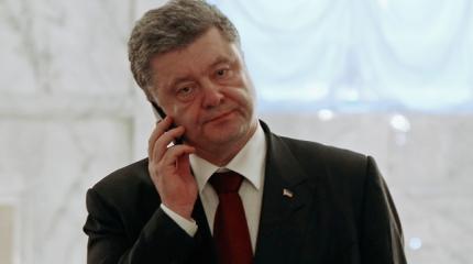 Порошенко выступил за усиление санкций против РФ Порошенко выступил за усиление санкций против РФ