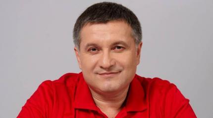 Будут ли Авакова Ганапольский с Фарион бить табуреткой и ногами? Будут ли Авакова Ганапольский с Фарион бить табуреткой и ногами?