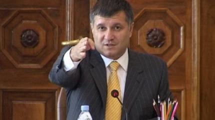 Возможность переворота на Украине: Аваков метит в Наполеоны?