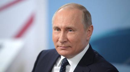 Путин откровенно смеется над лидерами G7 Путин откровенно смеется над лидерами G7
