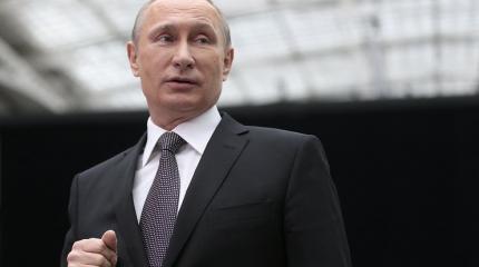 Какая изоляция? Все едут решать вопросы к Путину