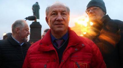 Кремль решил уничтожить КПРФ Кремль решил уничтожить КПРФ