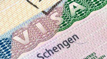 В ЕС наметился раскол из-за «невинных россиян»: кому не дадут «шенген»