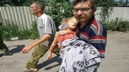 В Киеве обсуждают, как сносить памятники жертвам обстрелов ВСУ на Донбассе В Киеве обсуждают, как сносить памятники жертвам обстрелов ВСУ на Донбассе