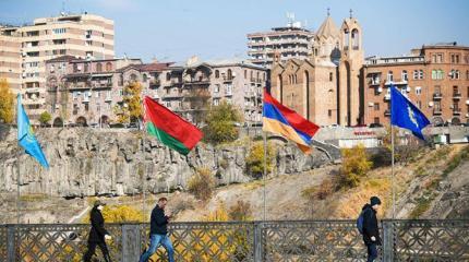 Прощается, но не уходит: Армения пока задержится в ОДКБ