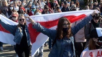 «Спихнете Лукашенко, и все – вы нищие»: взгляд украинцев на белорусский «майдан» «Спихнете Лукашенко, и все – вы нищие»: взгляд украинцев на белорусский «майдан»