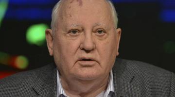 Горбачев перед смертью пытается загладить свою вину перед Россией