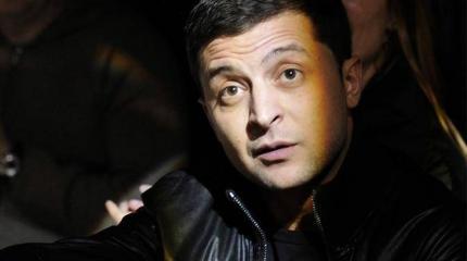 Комик Зеленский знает, как остановить войну в Донбассе Комик Зеленский знает, как остановить войну в Донбассе