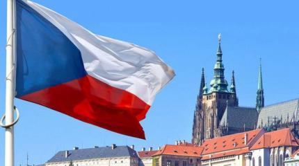 Исчезает восторг от Запада: в Чехии растут пророссийские настроения Исчезает восторг от Запада: в Чехии растут пророссийские настроения