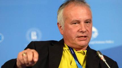 Рар: Меркель не согласится на подарки Украине Рар: Меркель не согласится на подарки Украине