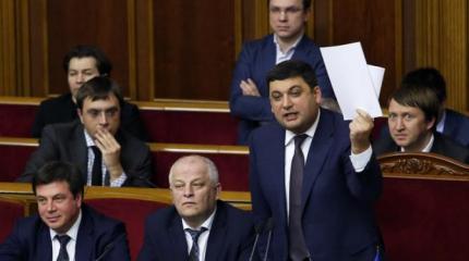 Порошенко не допустит отставки «карманного правительства» Порошенко не допустит отставки «карманного правительства»