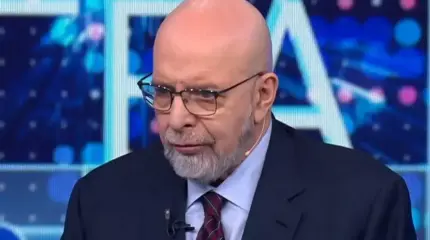 Саймс: Путин одним заявлением пресек попытки США «забыть» ядерную мощь РФ Саймс: Путин одним заявлением пресек попытки США «забыть» ядерную мощь РФ