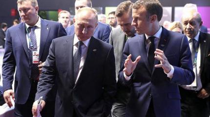 Макрон затеял новую игру с Путиным Макрон затеял новую игру с Путиным