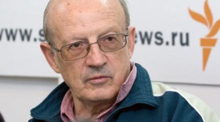 Пионтковский: Россия отдаст Китаю Дальний Восток и Сибирь Пионтковский: Россия отдаст Китаю Дальний Восток и Сибирь
