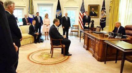 Вучич переиграл Трампа: Над фото из Белого дома зря смеялись Вучич переиграл Трампа: Над фото из Белого дома зря смеялись
