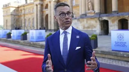 Сыграв с Трампом в гольф, Стубб раздумал воевать с Россией Сыграв с Трампом в гольф, Стубб раздумал воевать с Россией