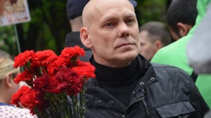 Организатор Полка Победы Иванов: Партия Медведчука обманывает русских Организатор Полка Победы Иванов: Партия Медведчука обманывает русских