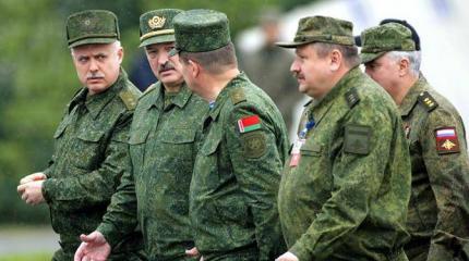 Лукашенко: Вместе против Запада, но объединяться не будем Лукашенко: Вместе против Запада, но объединяться не будем