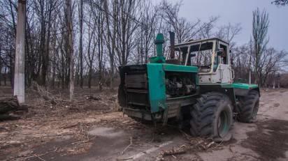 Киев просят не мешать восстанавливать Донбасс Киев просят не мешать восстанавливать Донбасс