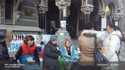 Дефолт украинской демократии: «за серыми всегда приходят черные» Дефолт украинской демократии: «за серыми всегда приходят черные»