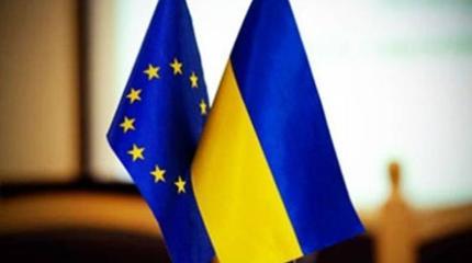 Украина «спопугайничала» и пролетела мимо НАТО и ЕС