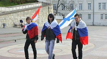 Счастливые крымчане спустя 3 года о возвращении в Россию: «Я не жалею» Счастливые крымчане спустя 3 года о возвращении в Россию: «Я не жалею»