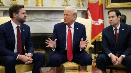 Борьба за трон Трампа: закулисная возня в Белом доме выходит наружу