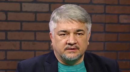 Мрачный прогноз российско-украинских отношений на 2020 год озвучил Ищенко Мрачный прогноз российско-украинских отношений на 2020 год озвучил Ищенко