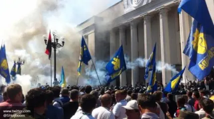 Как на Украине отличить мух от котлет, а законную армию от «армии в законе»? Как на Украине отличить мух от котлет, а законную армию от «армии в законе»?