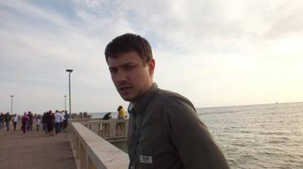 «Если люди бегут мыть полы за 800 евро, это многое говорит об их родном крае» «Если люди бегут мыть полы за 800 евро, это многое говорит об их родном крае»