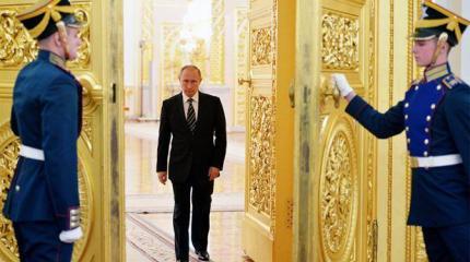 На всех парах к «Перестройке 2.0»: как Семья «подминает» транзит под себя На всех парах к «Перестройке 2.0»: как Семья «подминает» транзит под себя