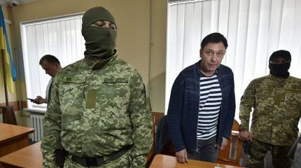 «Я не вещь, чтобы меня меняли»: Вышинский остался под стражей «Я не вещь, чтобы меня меняли»: Вышинский остался под стражей