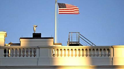 США своими угрозами России загнали себя в угол США своими угрозами России загнали себя в угол