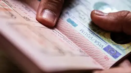 Брюссель утомили русские туристы и «черные рыцари»