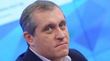 Межуев: покупкой Гренландии Трамп обнулит позиции России в Арктике Межуев: покупкой Гренландии Трамп обнулит позиции России в Арктике