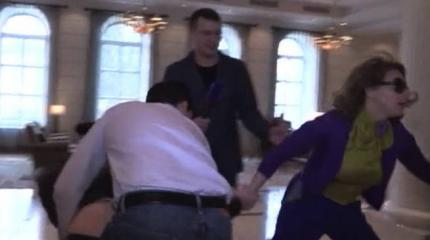Российская оппозиция передралась в отеле Вильнюса Российская оппозиция передралась в отеле Вильнюса