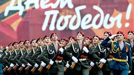 Когда Россия крепнет, у Запада отшибает память