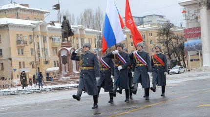 Тень серпа и молота Тень серпа и молота