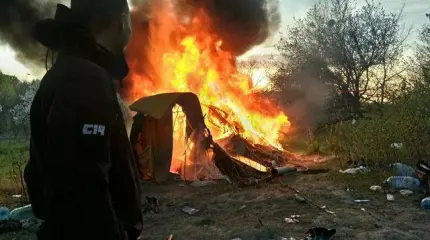В Украине нацизма нет: Всего лишь идут погромы ромов В Украине нацизма нет: Всего лишь идут погромы ромов