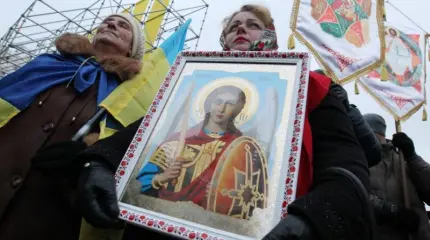 Верховная Рада потребовала переименовать УПЦ Верховная Рада потребовала переименовать УПЦ