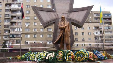 Степан Бандера и трагедия русской интеллигенции Степан Бандера и трагедия русской интеллигенции