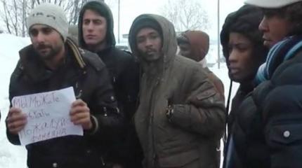 Журналисты New York Times спровоцировали несанкционированный митинг мигрантов в Мурманской области Журналисты New York Times спровоцировали несанкционированный митинг мигрантов в Мурманской области