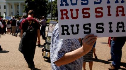 Американцы против русофобии: «российское дело» наносит ущерб США Американцы против русофобии: «российское дело» наносит ущерб США