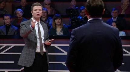 Украинские националисты устроили демарш на канале NewsOne Украинские националисты устроили демарш на канале NewsOne