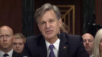 ФБР заявило об обнаружении в доме Трампа документов под грифом «секретно» ФБР заявило об обнаружении в доме Трампа документов под грифом «секретно»