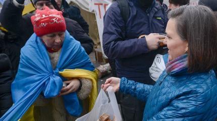 Госдума запретила Госдепу раздавать печеньки на российских митингах Госдума запретила Госдепу раздавать печеньки на российских митингах